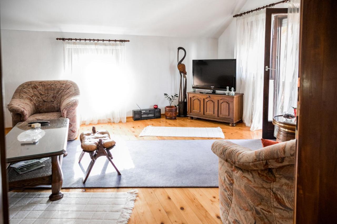 Apartment Ikar モスタル エクステリア 写真