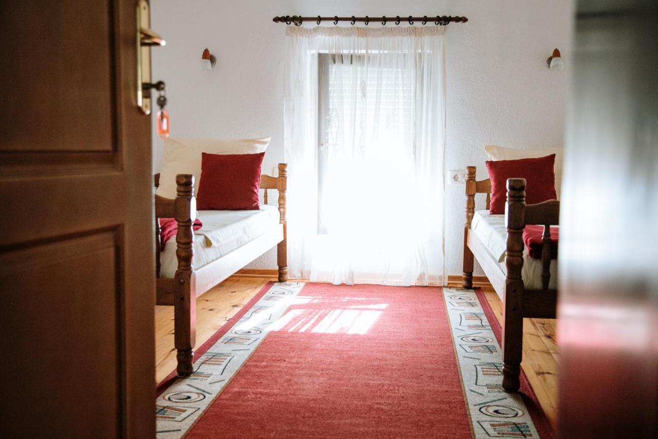 Apartment Ikar モスタル エクステリア 写真