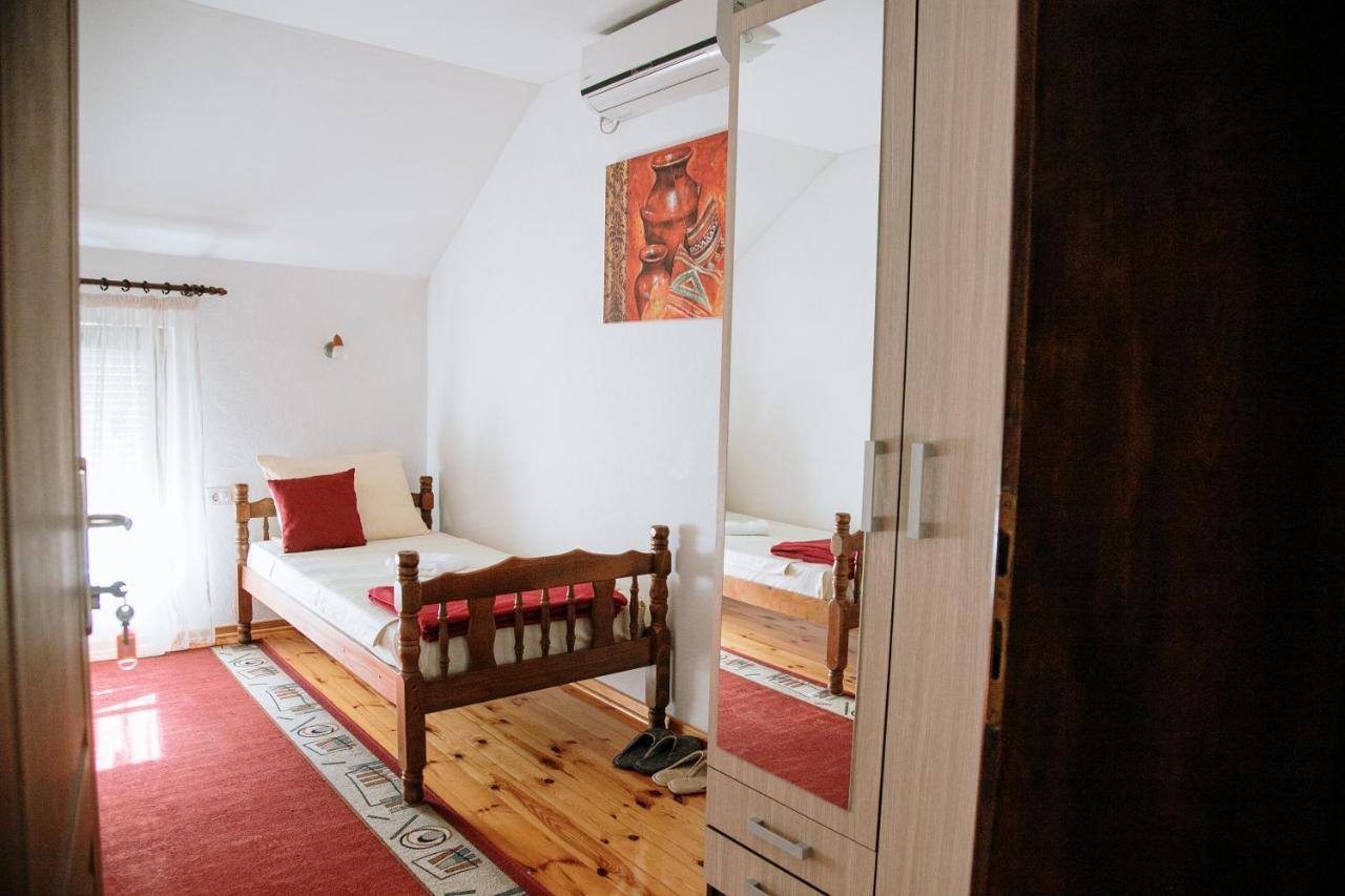 Apartment Ikar モスタル エクステリア 写真